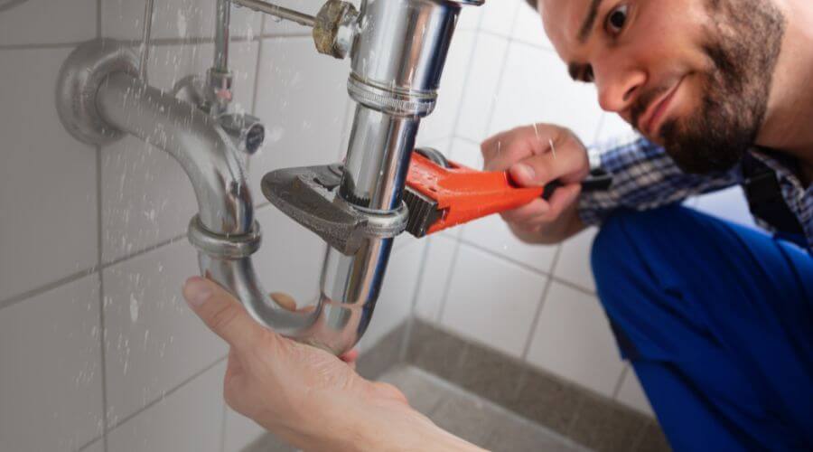 Toilet repair in Fort Buchanan, PR